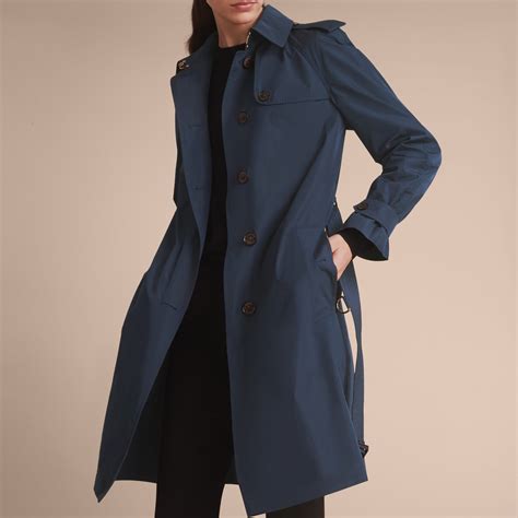 burberry light raincoat